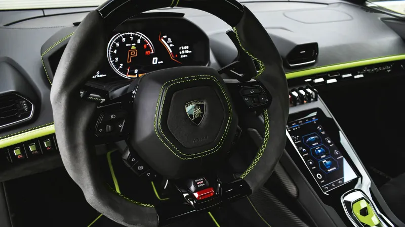 Lamborghini Huracan EVO Fluo Capsule 5.2 V10 4WD Automatic Image 8