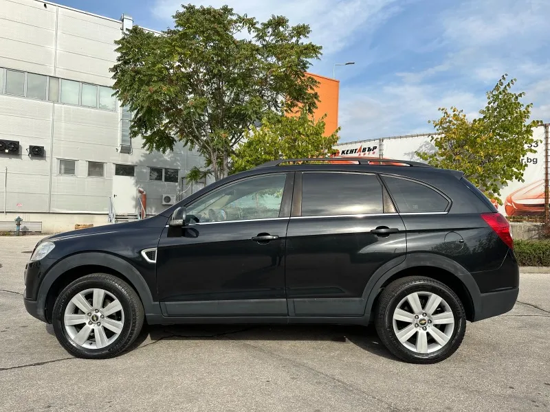 Chevrolet Captiva 2.0D Автомат/7 места Image 2