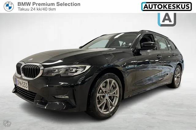 BMW 330 330 G21 Touring 330e xDrive A Charged Edition Sport  Image 1